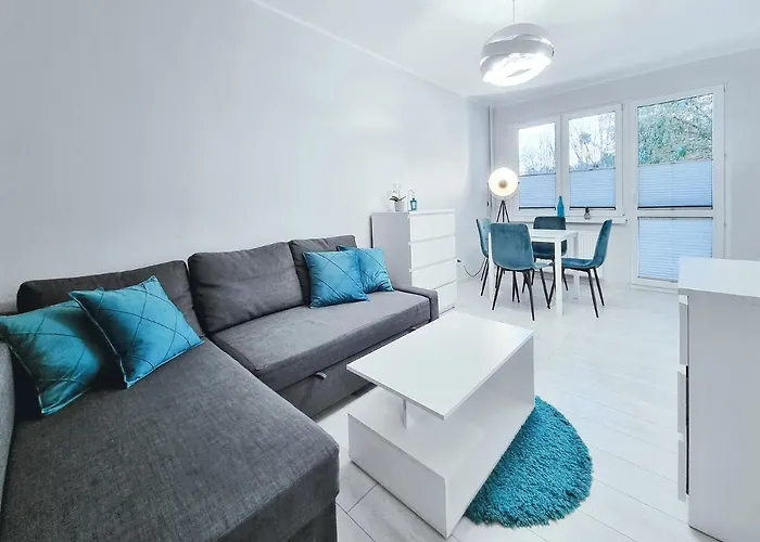 Classy - - Old Town *