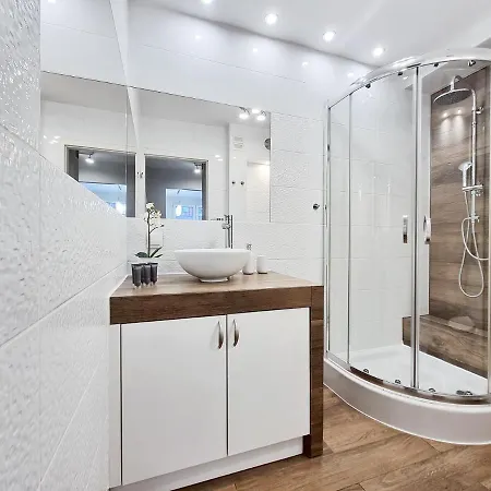 Classy - - Old Town Apartment